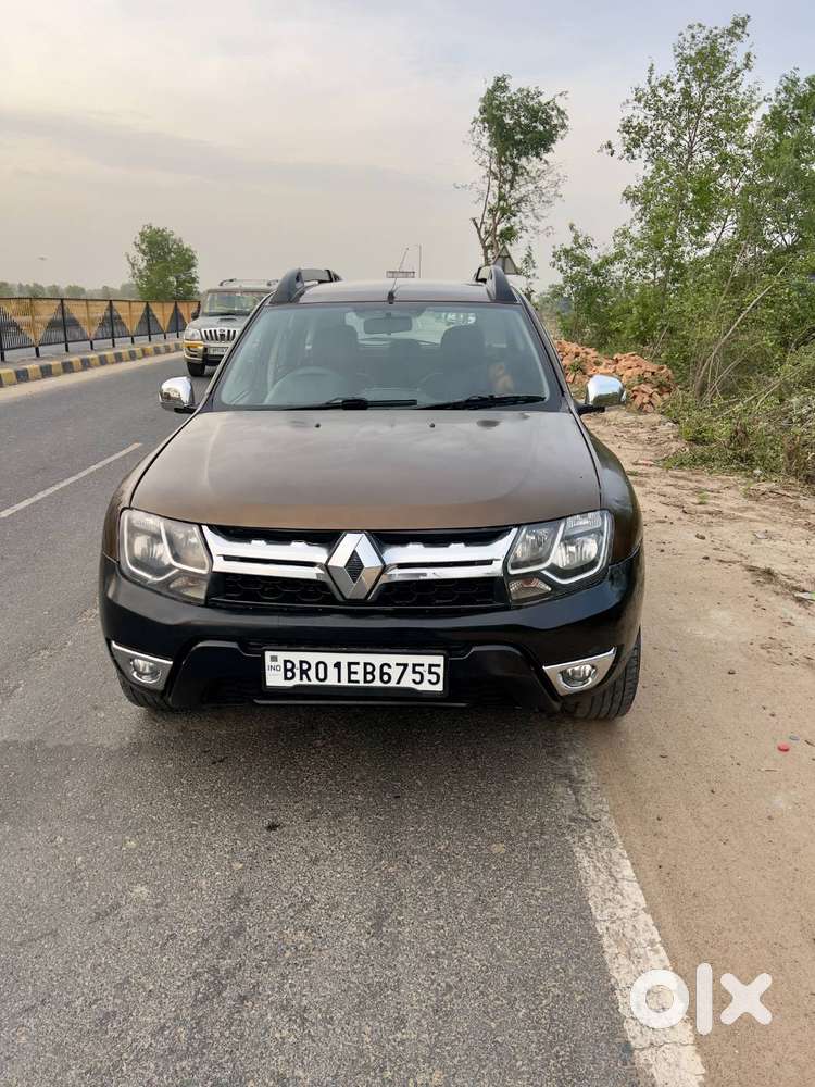 Duster Rxs Cvt 2019  Automatic  बिल्कुल नई जैसी Condition