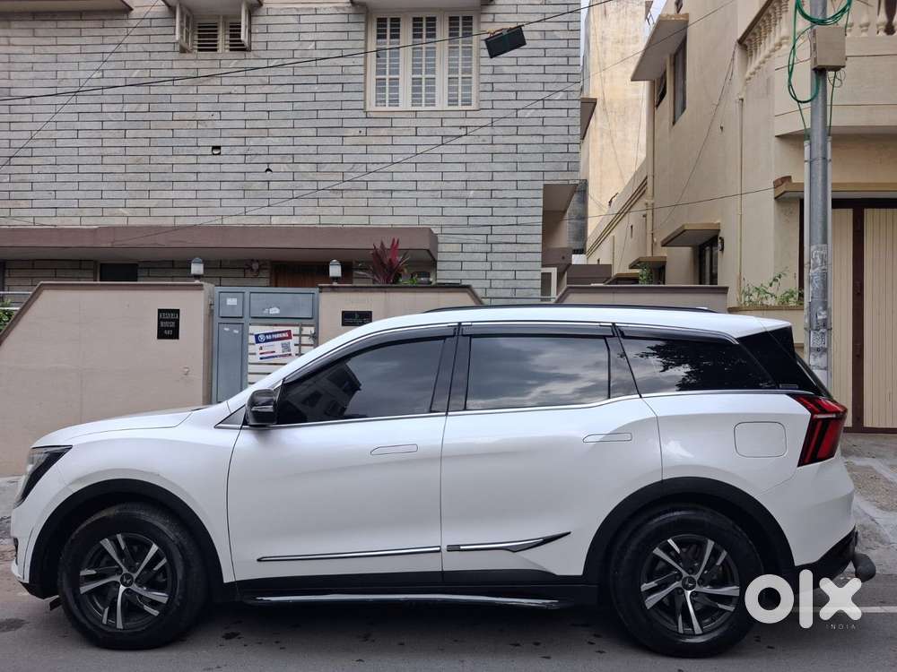Mahindra Xuv700 2.2 Ax 5 Diesel At 7 Str, 2023, Diesel