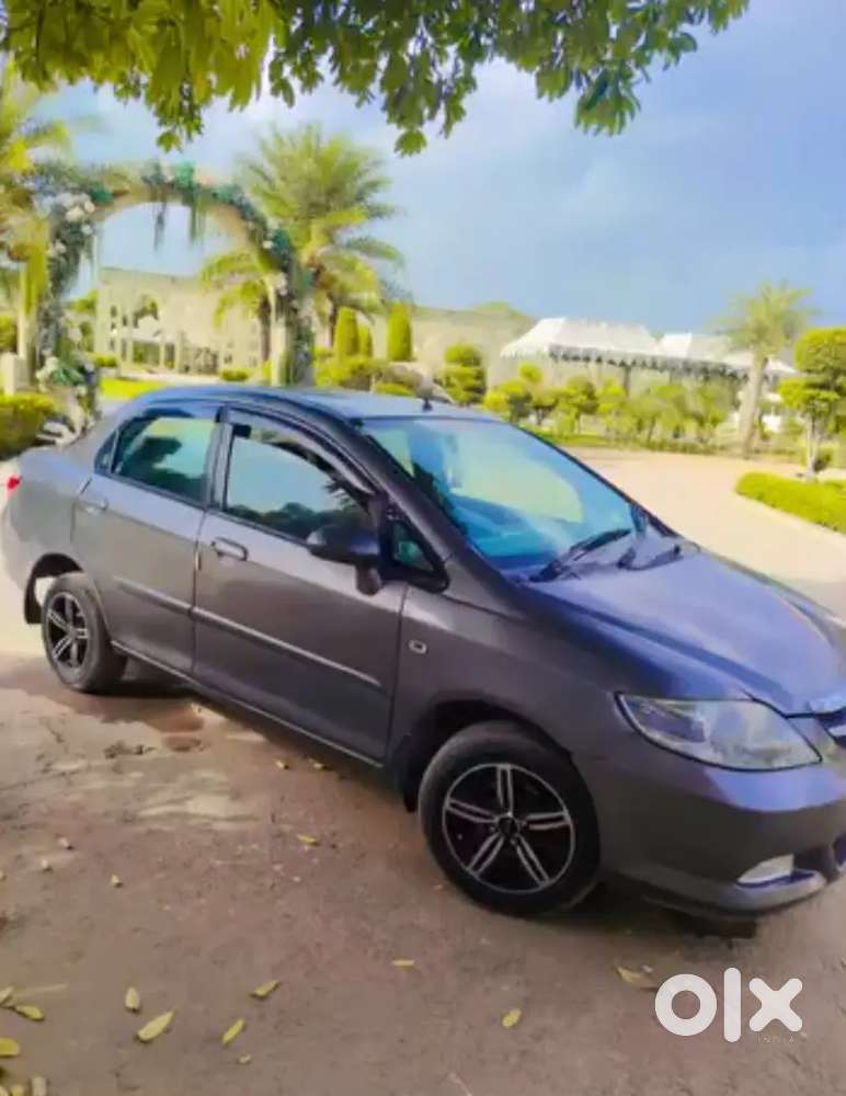 Honda City 2007 Petrol+cng  Rc Valid 2028
 Price: ₹1,75,000.