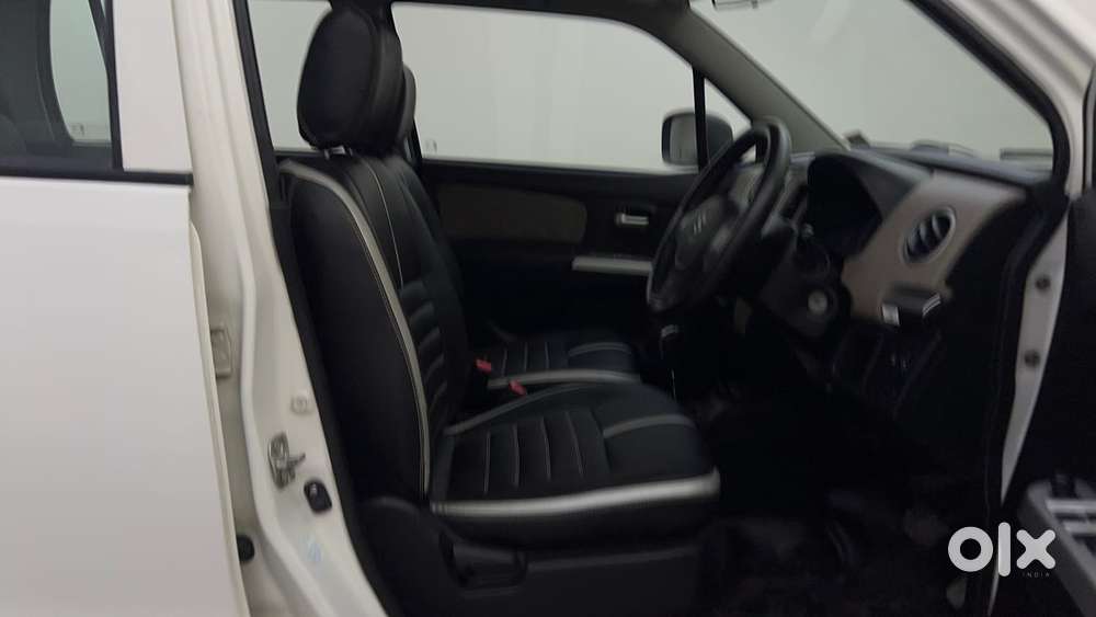 Maruti Suzuki Wagon R 1.0 Vxi Amt, 2016, Petrol