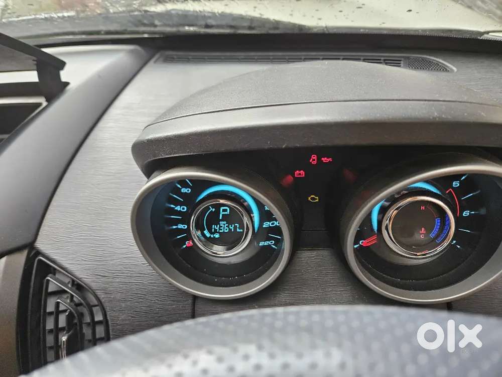 Mahindra Xuv500 2016 Diesel Well Maintained