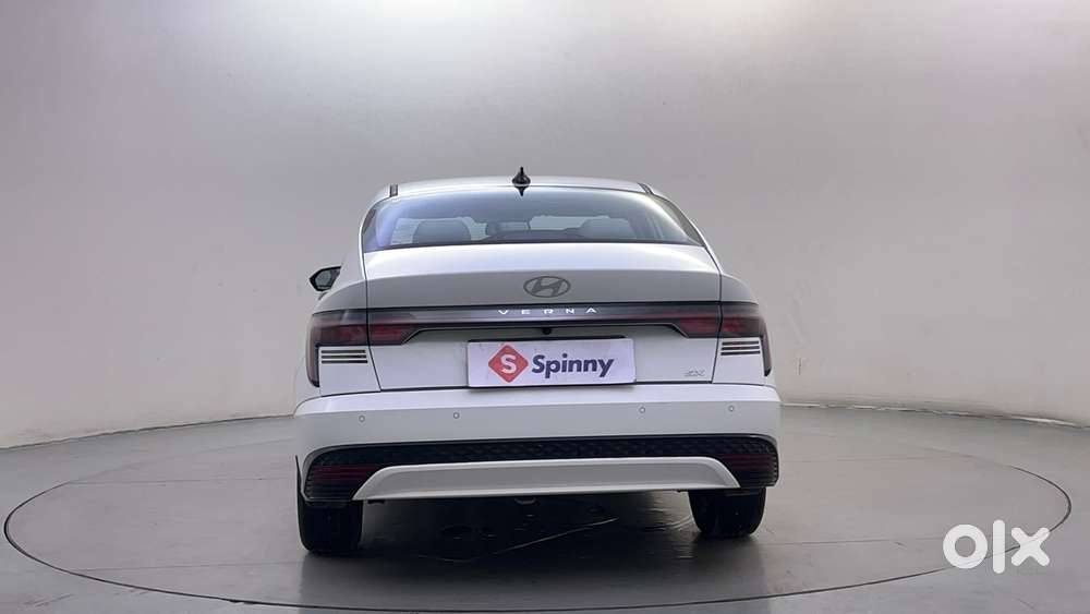 Hyundai Verna 1.5 Sx (o) Petrol Mt, 2024, Petrol