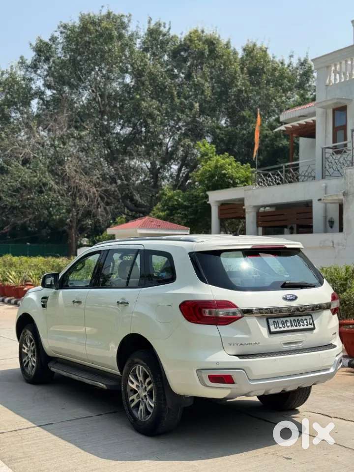 Ford Endeavour 3.2 Titanium At 4x4, 2017, Diesel