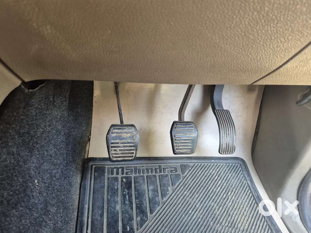 Mahindra Tuv 300 2016