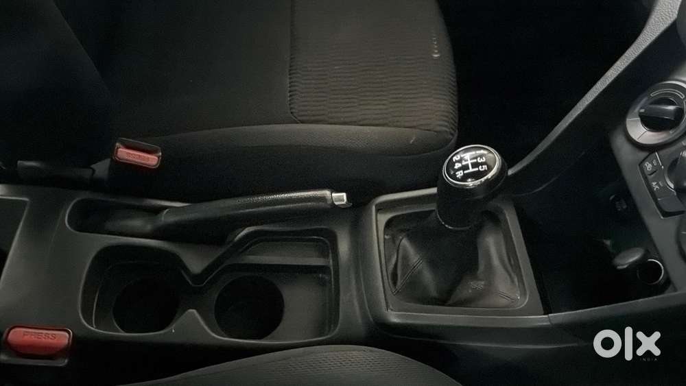 Maruti Suzuki Vitara Brezza Ldi, 2018, Diesel