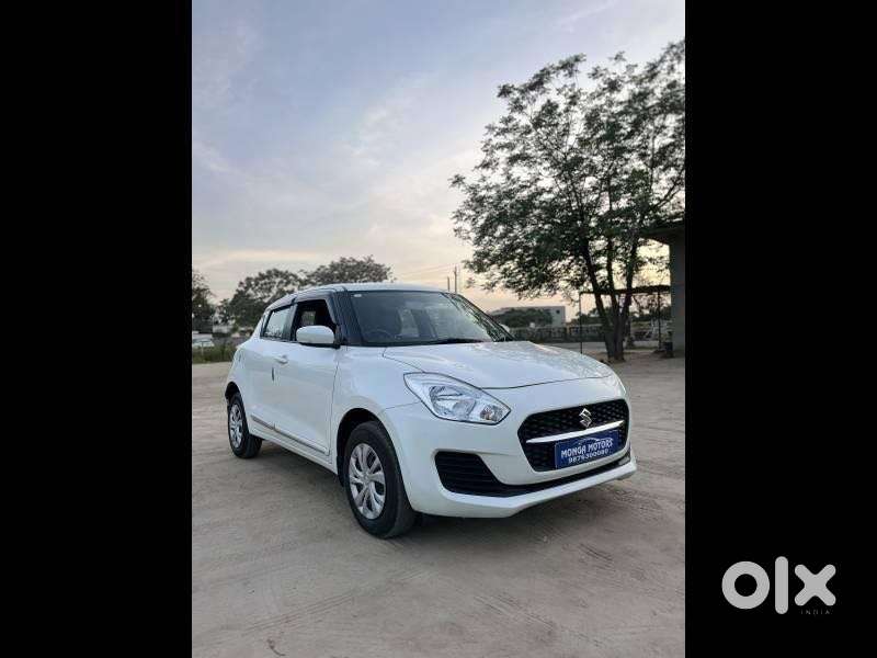 Maruti Suzuki Swift 2018 Vxi, 2023, Petrol