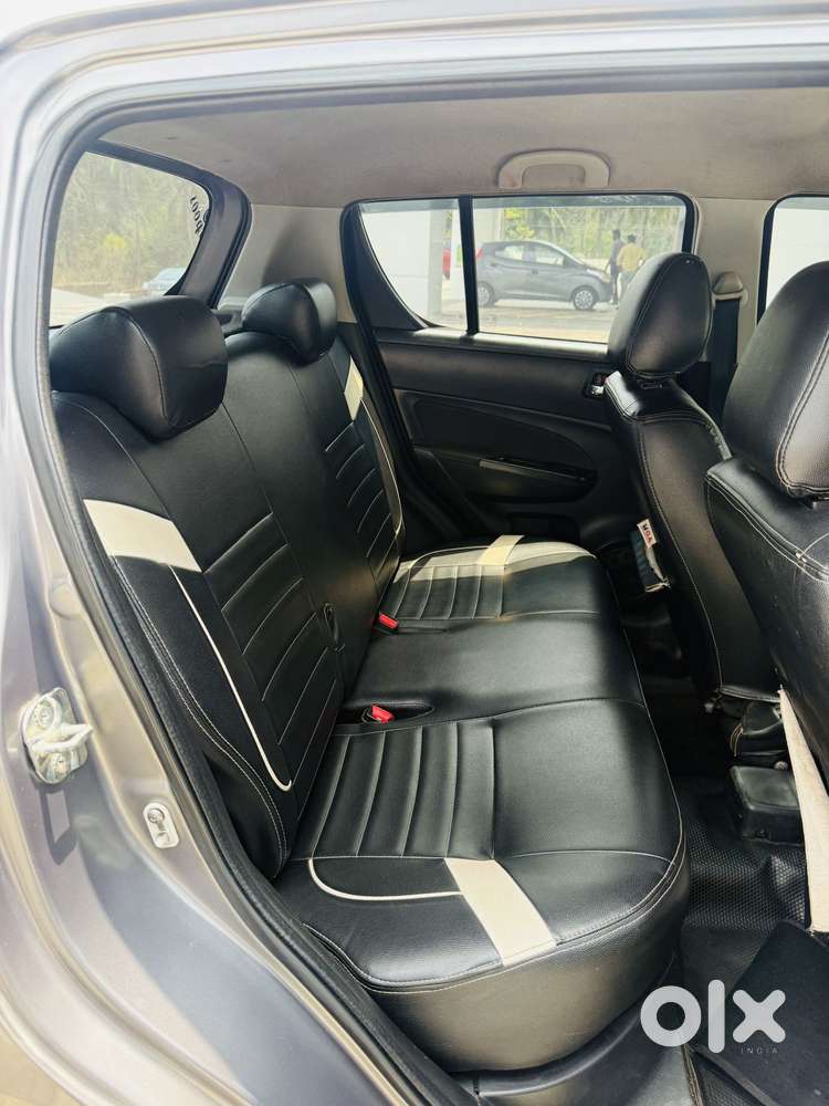 Maruti Suzuki Swift Vxi 1.2 Abs Bs-iv, 2014, Petrol