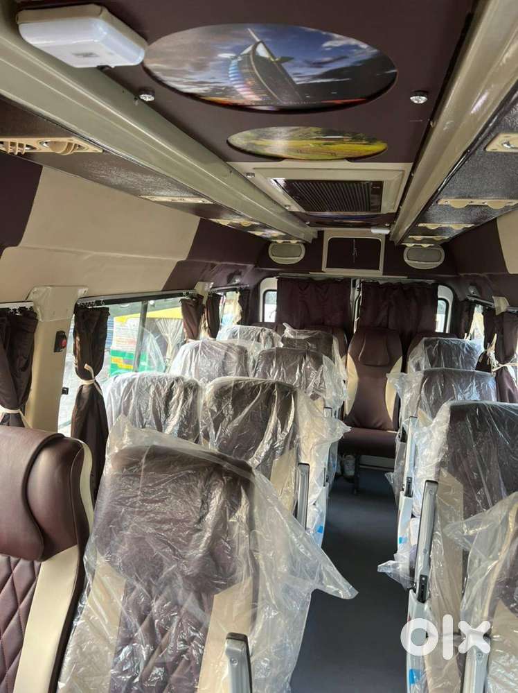 Force Motors Tempo Traveller 2022