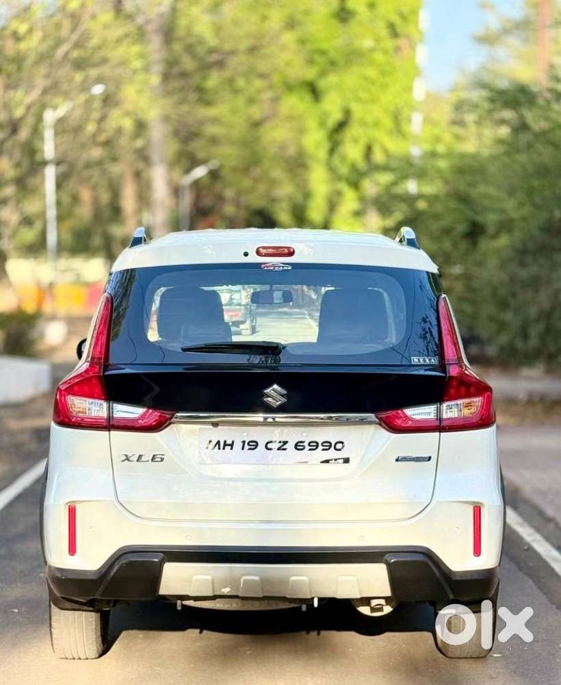 Maruti Suzuki Xl6 Alpha, 2021, Petrol