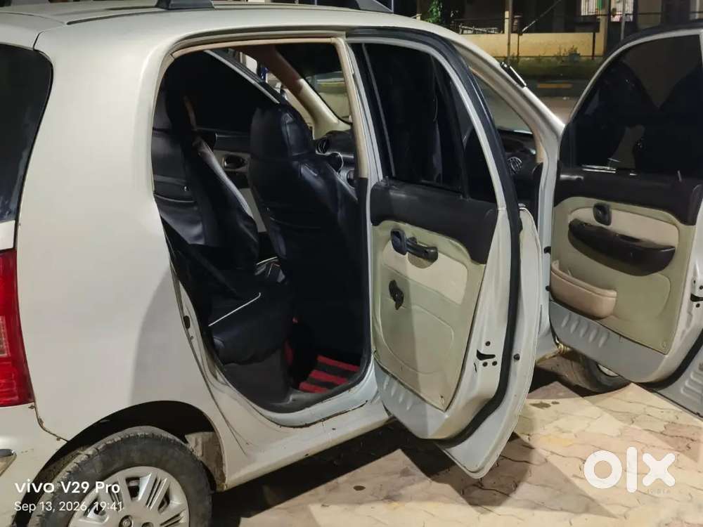 Hyundai Santro 2013 Petrol Car