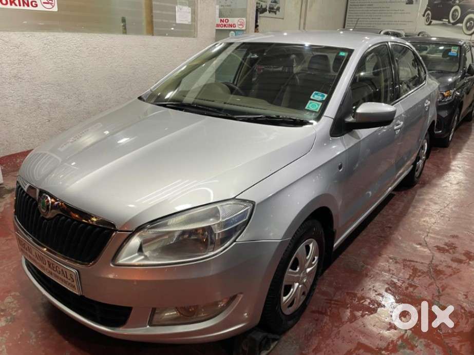 Skoda Rapid 1.6 Mpi Ambition, 2013