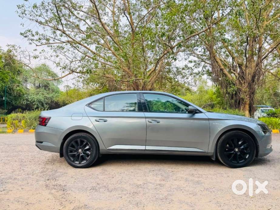 Skoda Superb 2.0 Tsi At L&k, 2018, Petrol