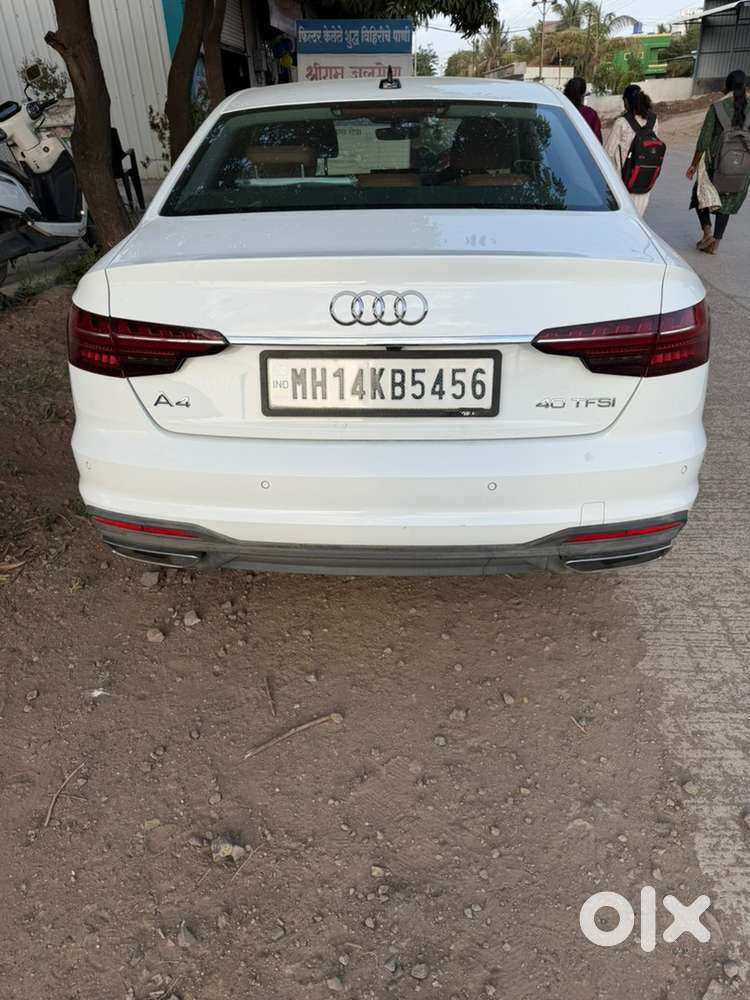 Audi A4 Petrol 2022