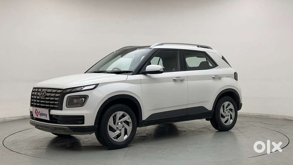 Hyundai Venue 1.2 S (o), 2022, Cng & Hybrids