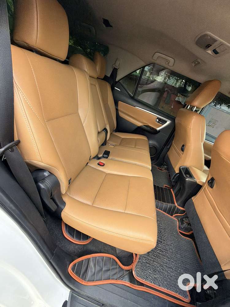 Toyota Fortuner 4x2 At 2.8 Diesel, 2022, Diesel
