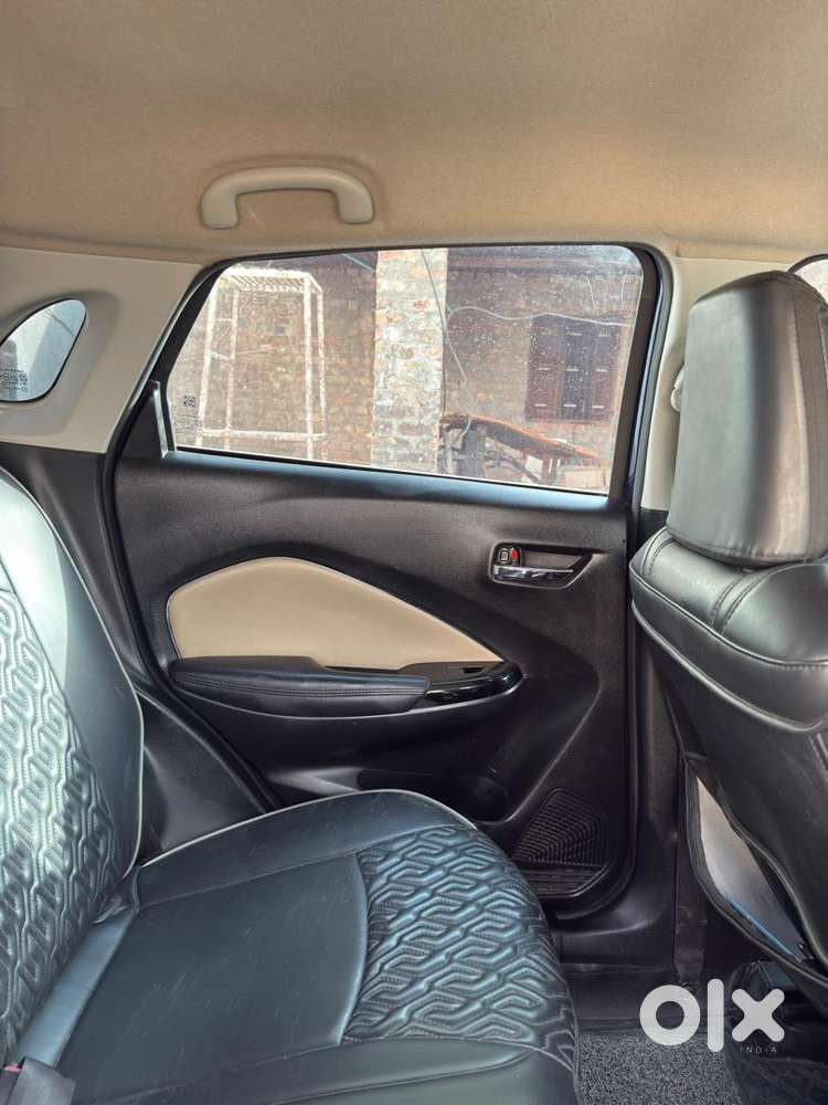Toyota Glanza 2023 Petrol Well Maintained