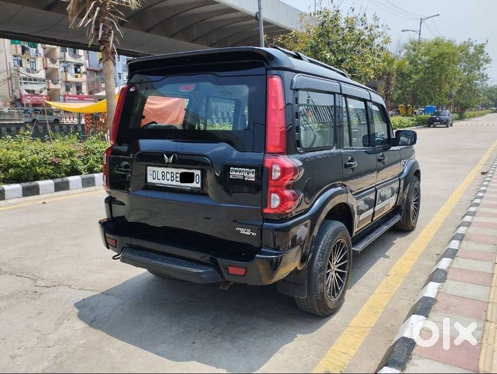 Mahindra Scorpio Classic 2023