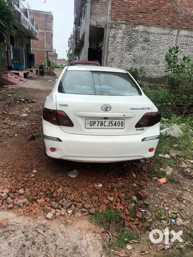 Toyota Corolla Altis 2011 Manual