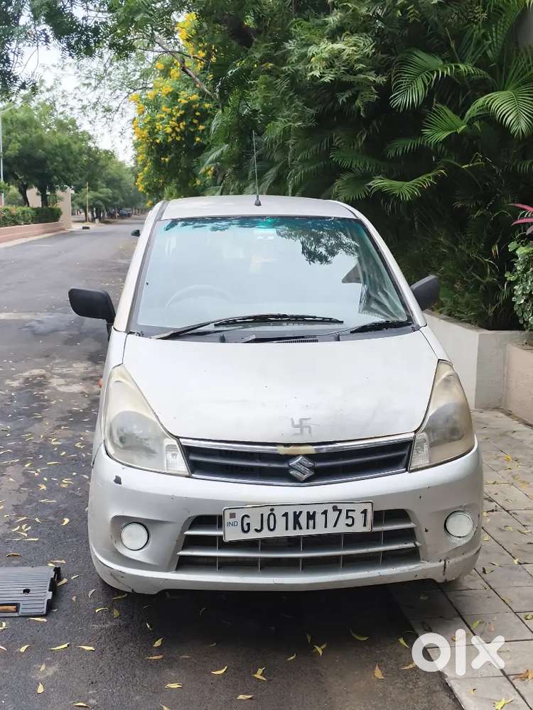Maruti Suzuki Zen Estilo 2011
