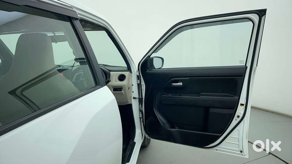 Maruti Suzuki Wagon R 1.2 Zxi, 2022, Petrol