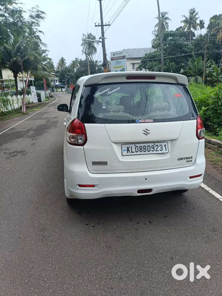 Maruti Suzuki Ertiga Vxi 2014