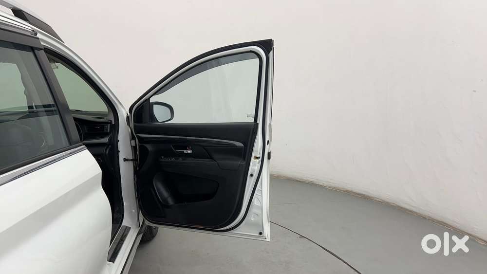 Maruti Suzuki Xl6 1.5 Zeta Mt, 2024, Petrol