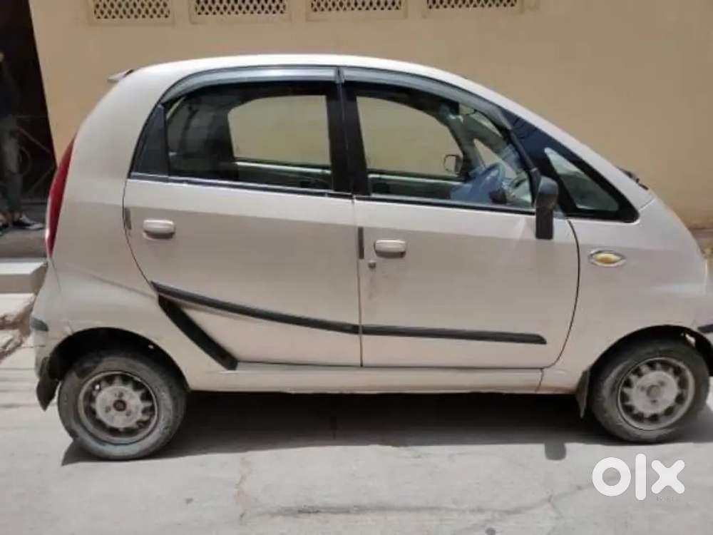 Tata Nano Xe Petrol 2010