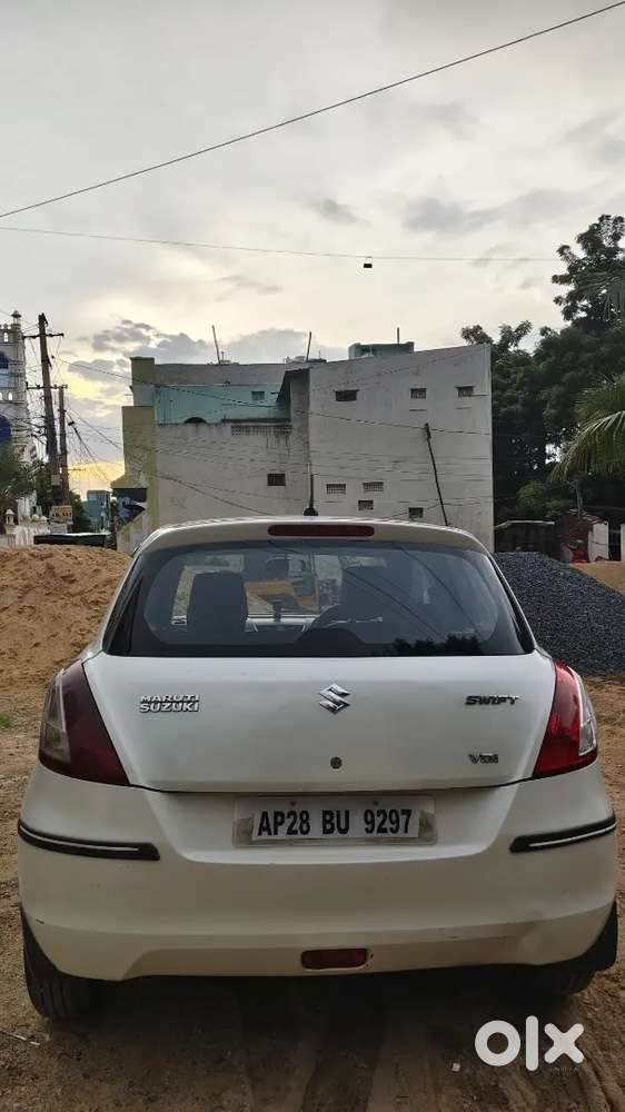 Maruti Suzuki Swift 2012