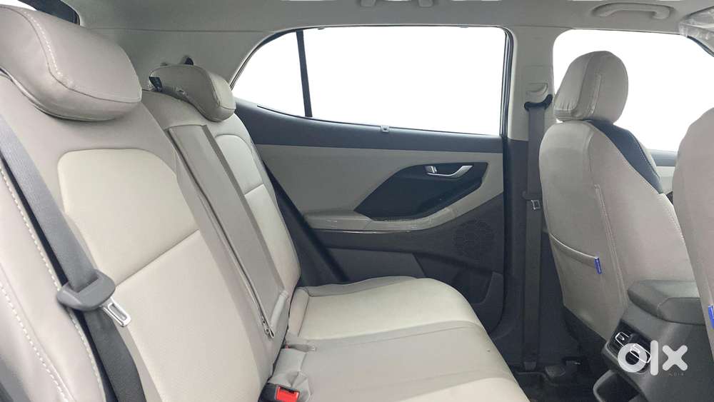 Hyundai Creta 1.5 Sx (o) Ivt Petrol, 2025, Petrol