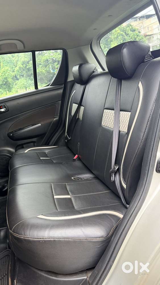 Maruti Suzuki Swift Zxi, 2012, Petrol