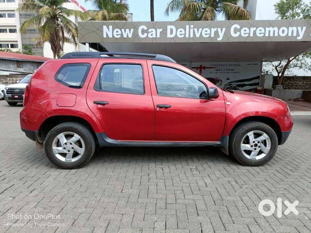 Duster 2014 Mh09 Colour Red