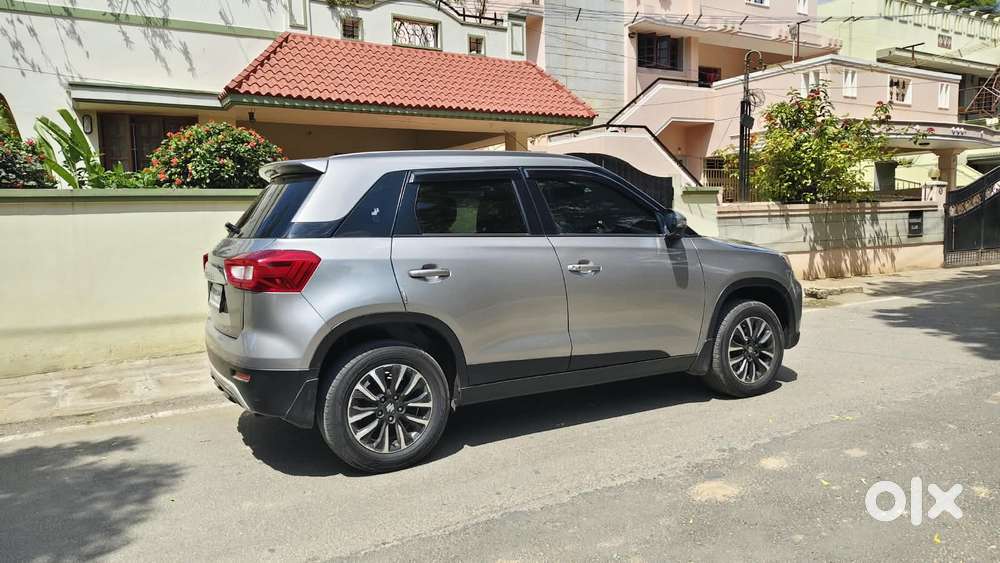 Maruti Suzuki Brezza 1.5 Zxi Smart Hybrid, 2022, Petrol