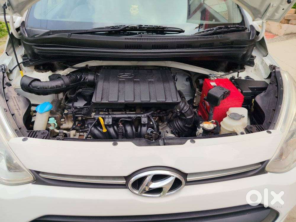 Hyundai Grand I10 Sportz Celebration Edition, 2017, Petrol