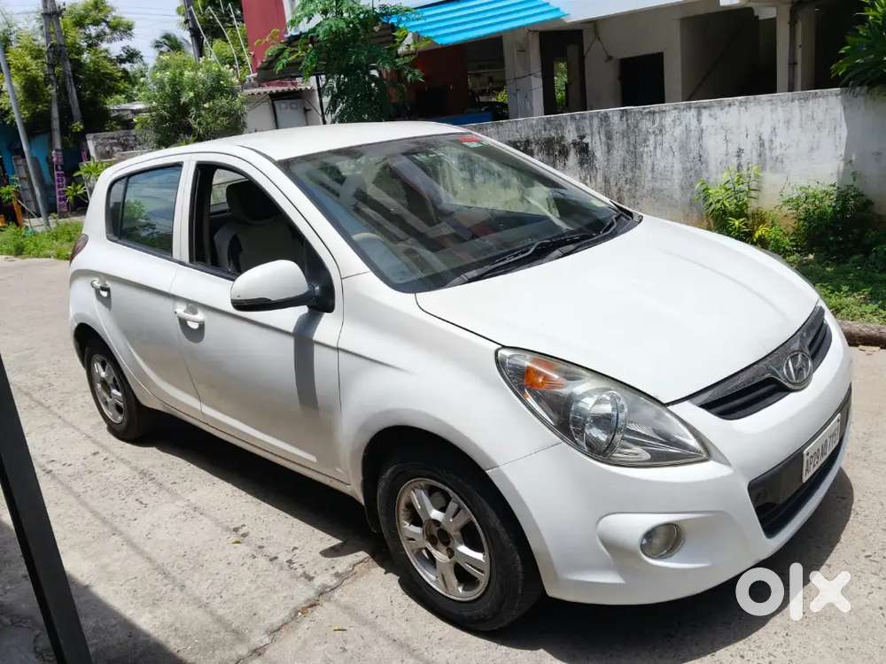 Hyundai I20 Asta Diesel 2011