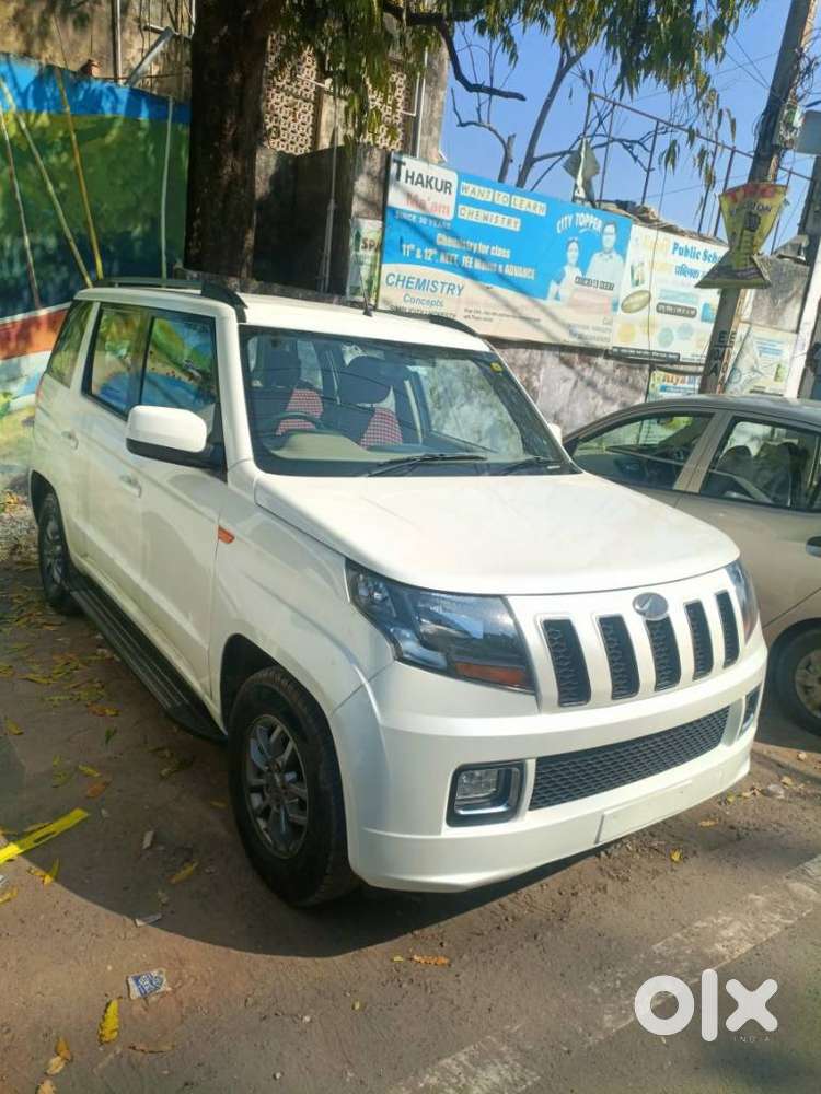 Mahindra Tuv 300 T10, 2019, Diesel