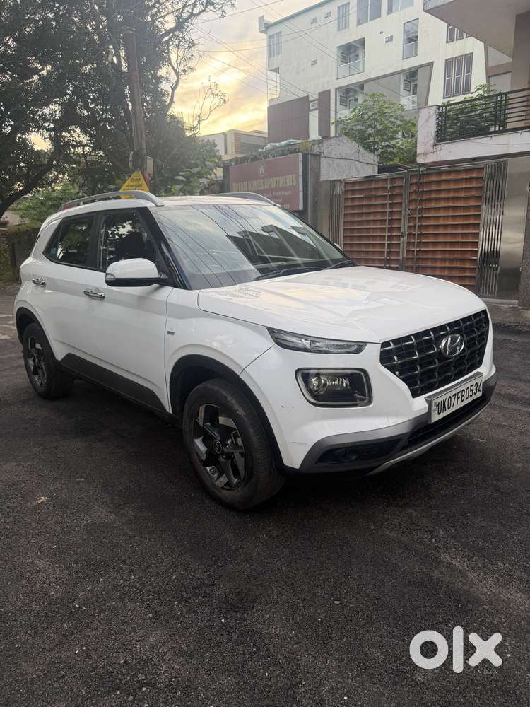 Hyundai Venue 1.0 Sx Turbo Dct, 2021, Petrol