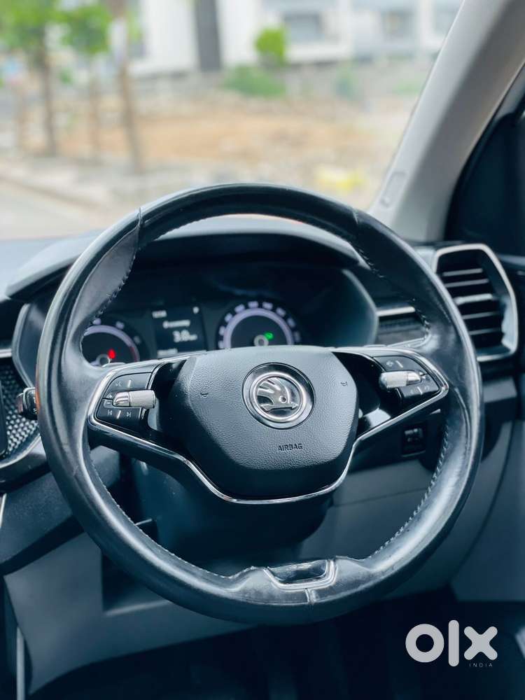 Skoda Kushaq 1.0 Tsi Style, 2022, Petrol