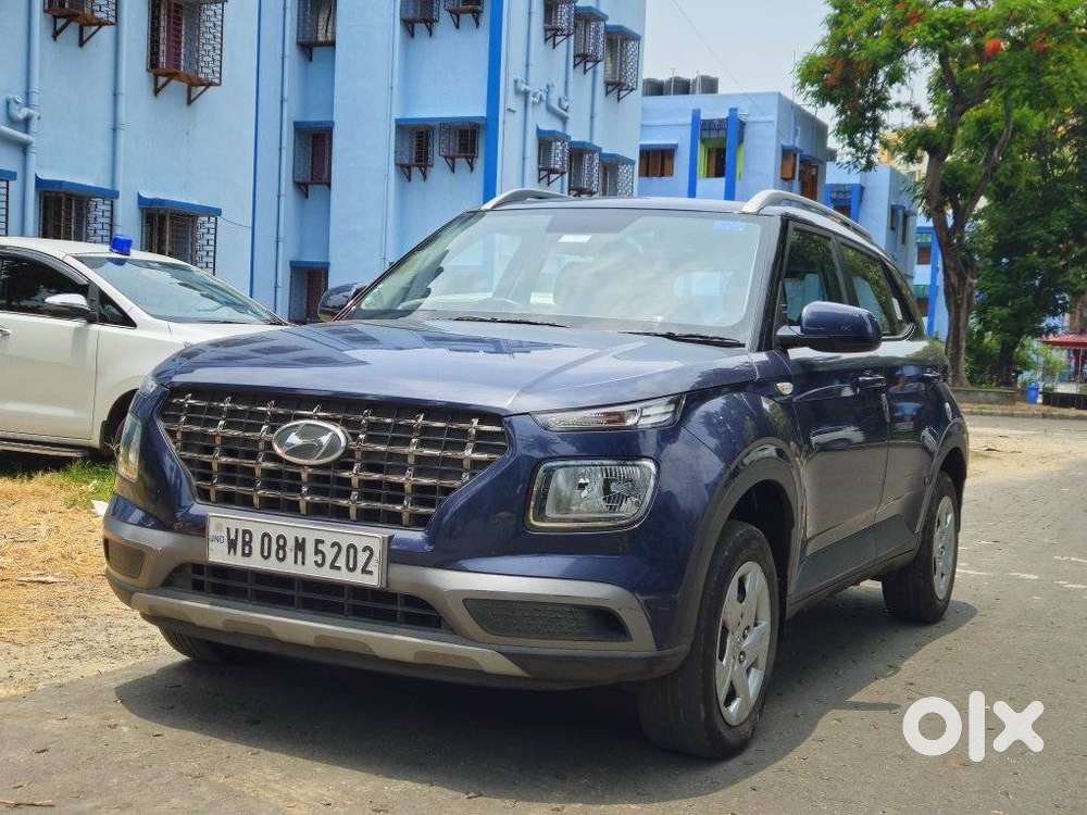 Hyundai Venue S, 2022, Petrol