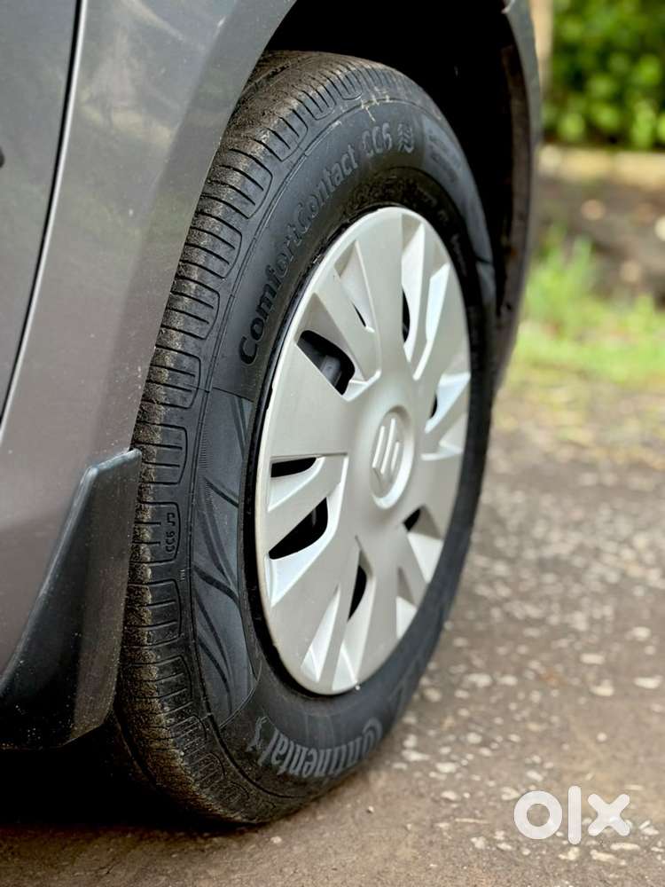 Maruti Suzuki Swift Vxi With Abs, 2013, Petrol