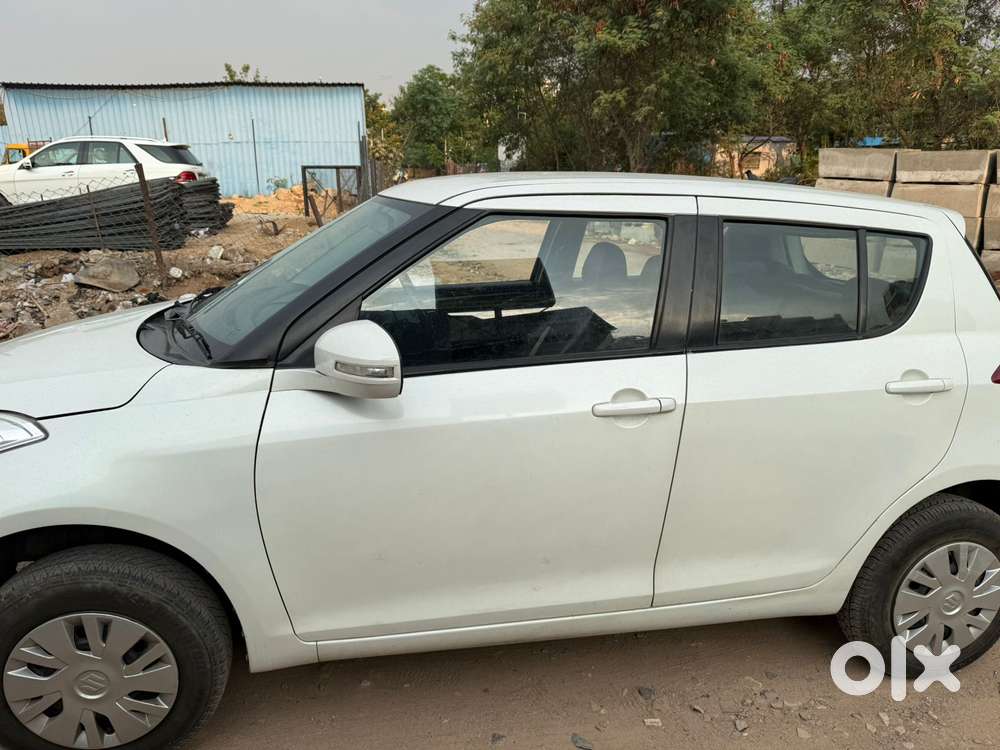 Maruti Suzuki Swift Vxi, 2017, Petrol