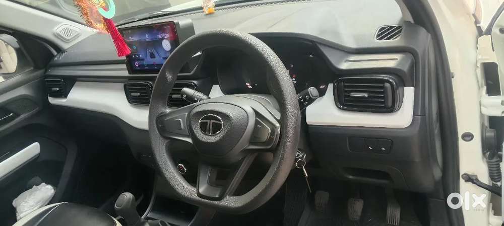 Tata Punch Smart Plus 2024