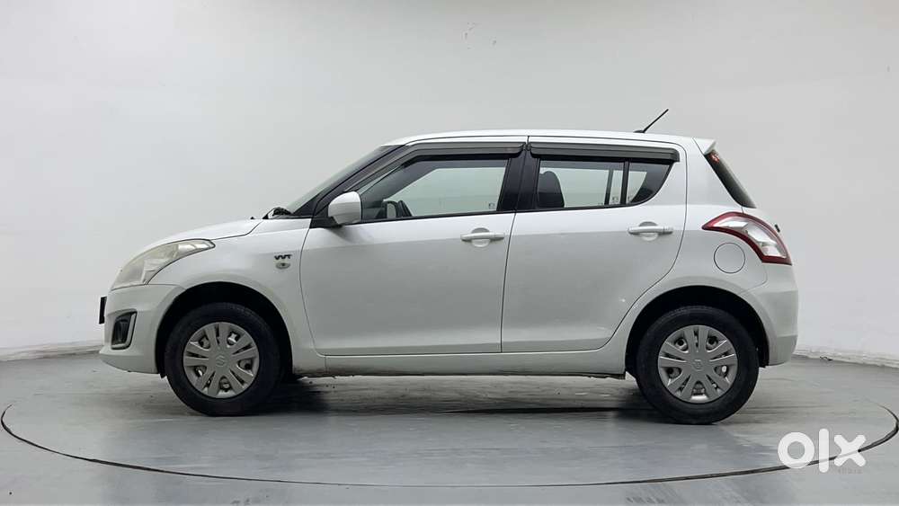 Maruti Suzuki Swift 1.2 Lxi (o), 2017, Petrol