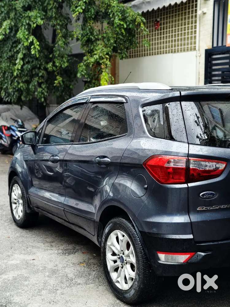 Urgent Sell Ford Ecosport 2016 Diesel Manual Top End Model