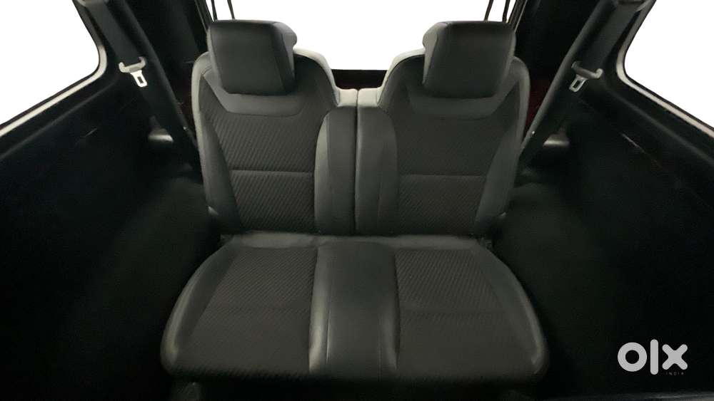 Mahindra Thar Lx Hard Top Petrol Mt 4wd, 2021, Petrol