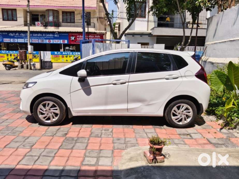 Honda Jazz V Cvt, 2017, Petrol