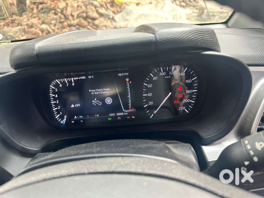 Tata Altroz Petrol 2021