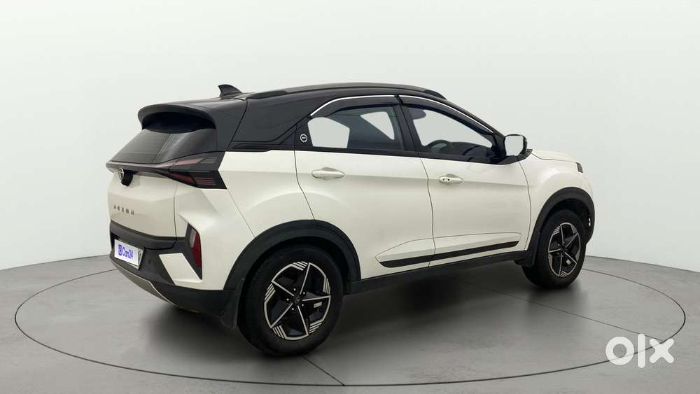 Tata Nexon Fearless S Purple 1.5 Revotorq Diesel 6mt Dual Tone, 2023..