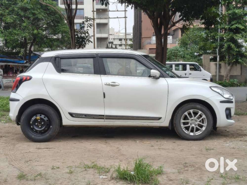 Maruti Suzuki Swift Zxi, 2023, Petrol