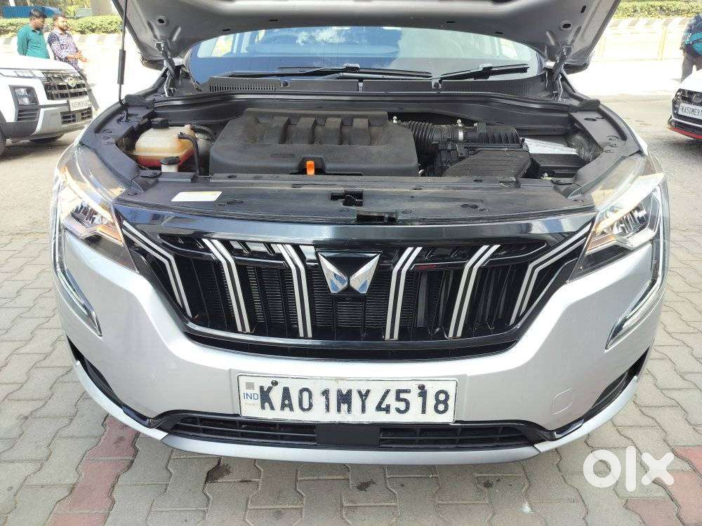 Mahindra Xuv700 2.0 Ax 5 Petrol At Str, 2022, Petrol