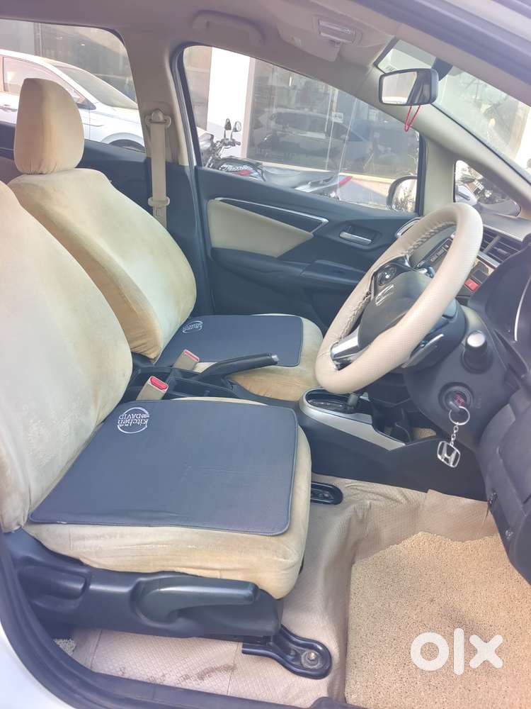 Honda Jazz V Cvt, 2015, Petrol